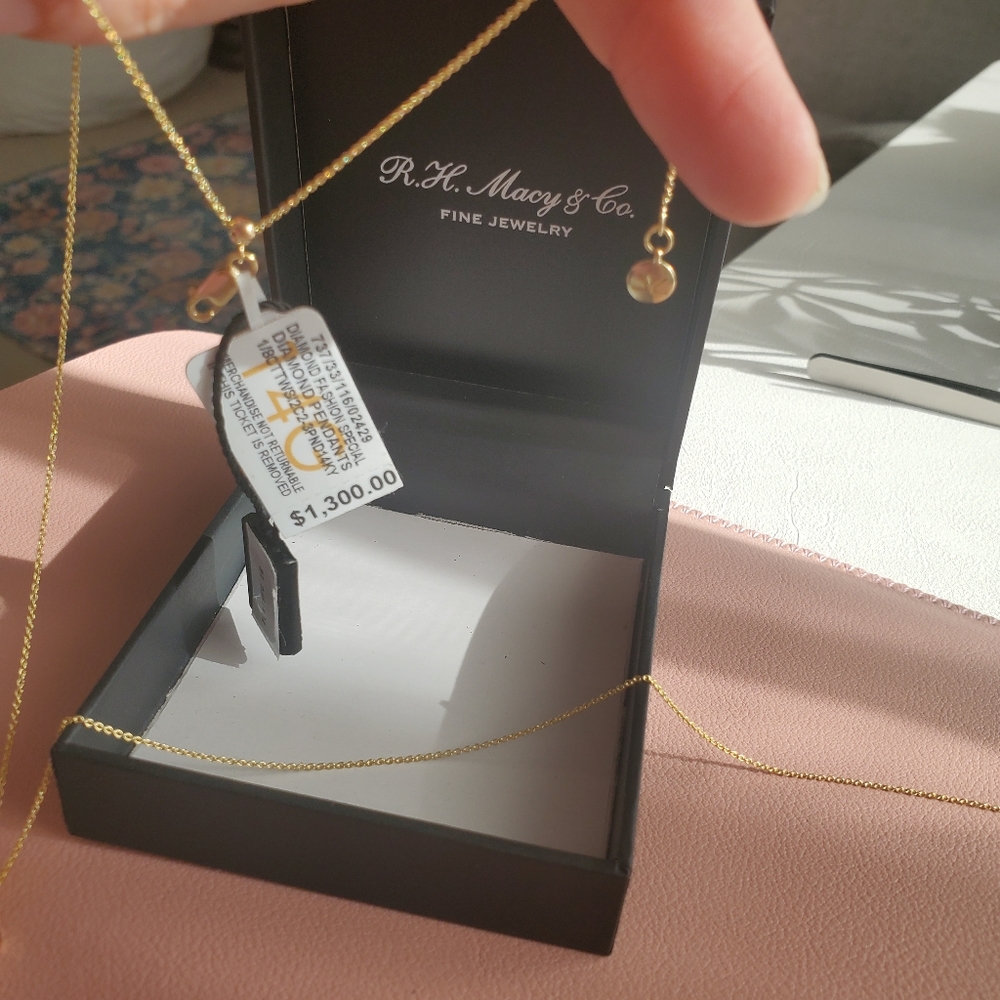 14k solid yellow gold fully adjustable chain by LEVIAN